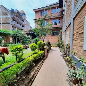 Bed & Breakfast Pradhan House - With Garden, Bhaktapur